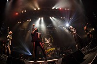 我儘ラキア「Killboredom TOUR 2020 supported by MAWA LOOP TOKYO EXTRA 2020」より。（Photo by Teppei Kishida）