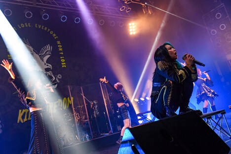 我儘ラキア「Killboredom TOUR 2020 supported by MAWA LOOP TOKYO EXTRA 2020」より。（Photo by Teppei Kishida）