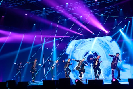 「R.Y.U.S.E.I.」を披露する三代目 J SOUL BROTHERS from EXILE TRIBE。（写真提供：LDH JAPAN）