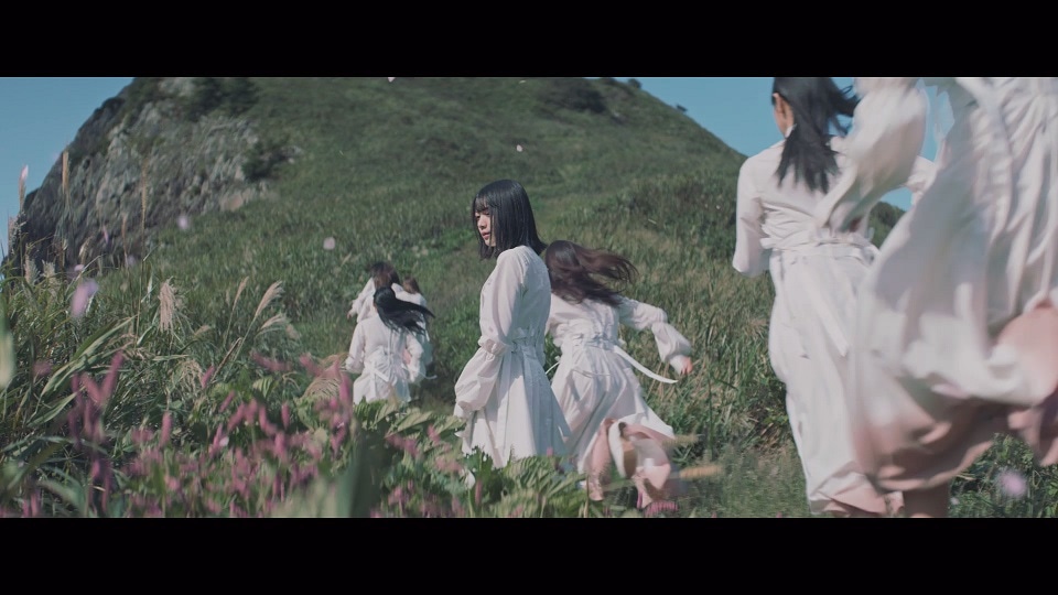 櫻坂46「Nobody's fault」ミュージックビデオのサムネイル。