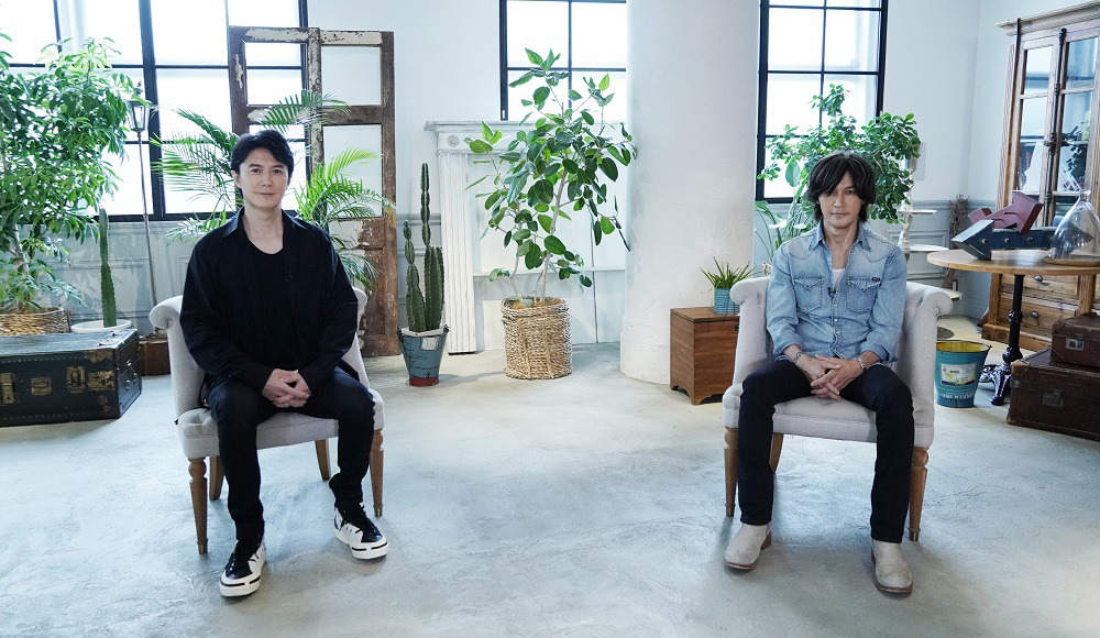 左から福山雅治、稲葉浩志。
