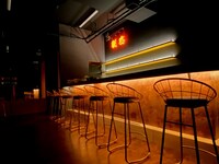 「天国と秘密」店内の様子。