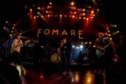 FOMAREと観客の男性。（Photo by RUI HASHIMOTO [SOUND SHOOTER]）