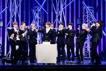 白岩瑠姫のバースデーサプライズの様子。