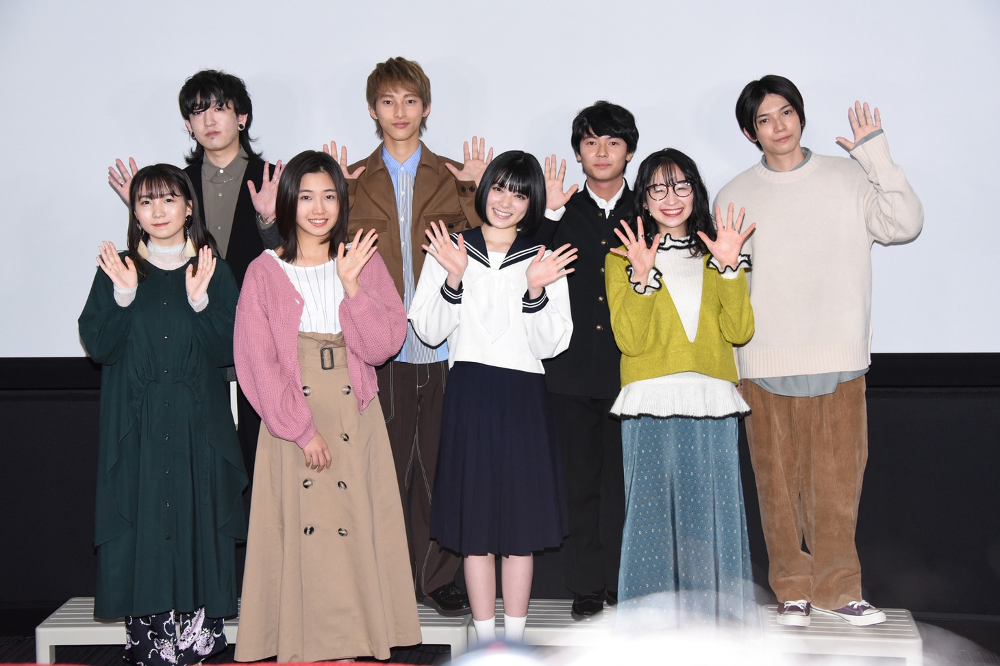 映画「たぶん」の公開記念舞台挨拶の様子。