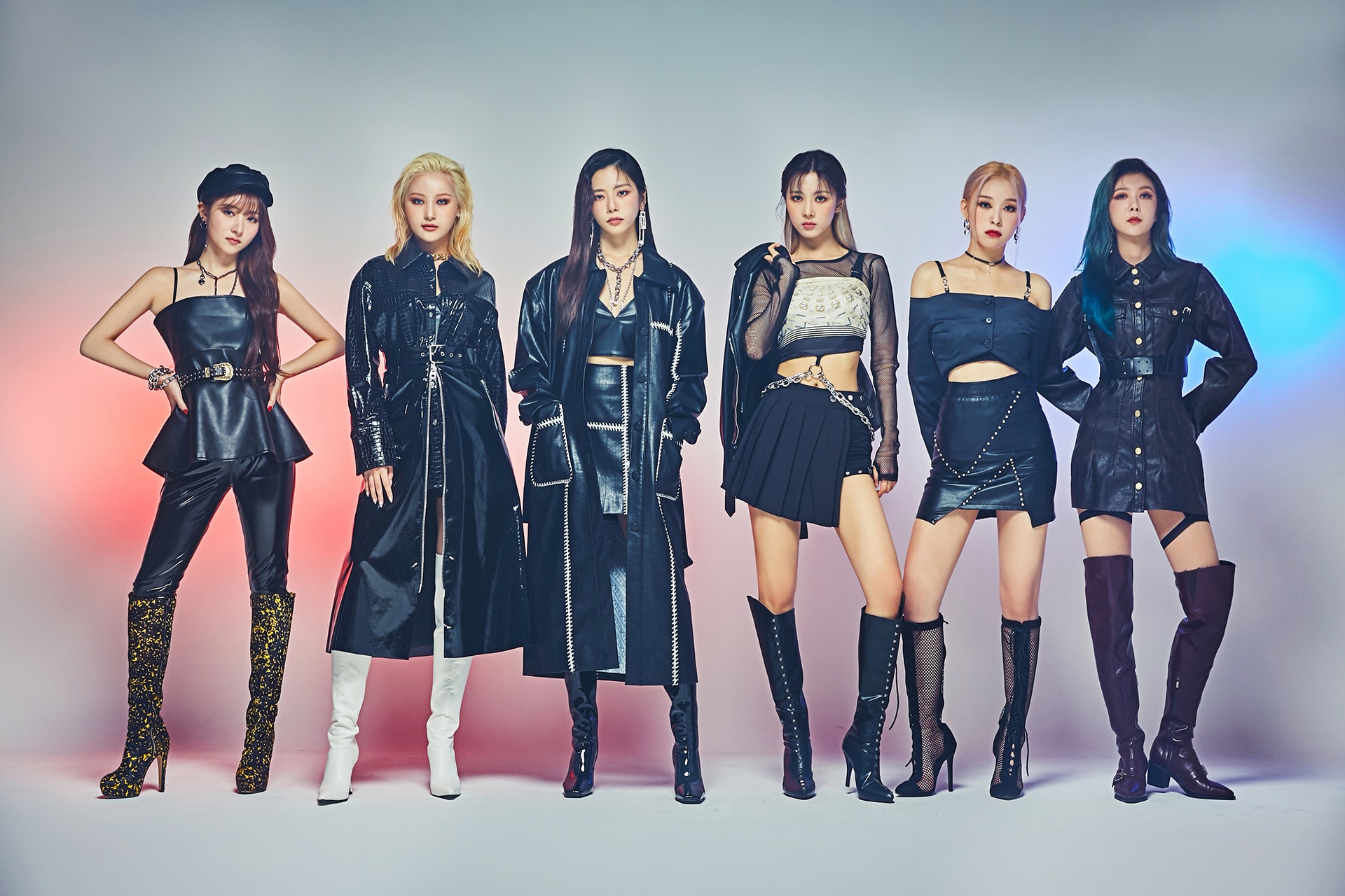 Dreamcatcher 日本デビュー1周年記念 アートパネル スア dreamcatcher_art202011.jpg?