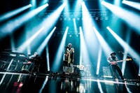 フジファブリックLIVE＆ONLINE「I FAB U FAB ME」の様子。（撮影：森好弘）