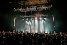 フジファブリックLIVE＆ONLINE「I FAB U FAB ME」の様子。（撮影：森好弘）