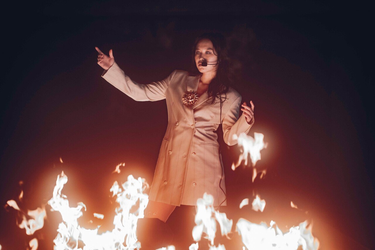 NTsKiが大切な友人偲び日本語でラップ、steiとCemetery迎えた新作シングル配信