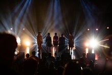 神宿「KAMIYADO Autumn Tour 2020 また君に会える」最終公演の様子。