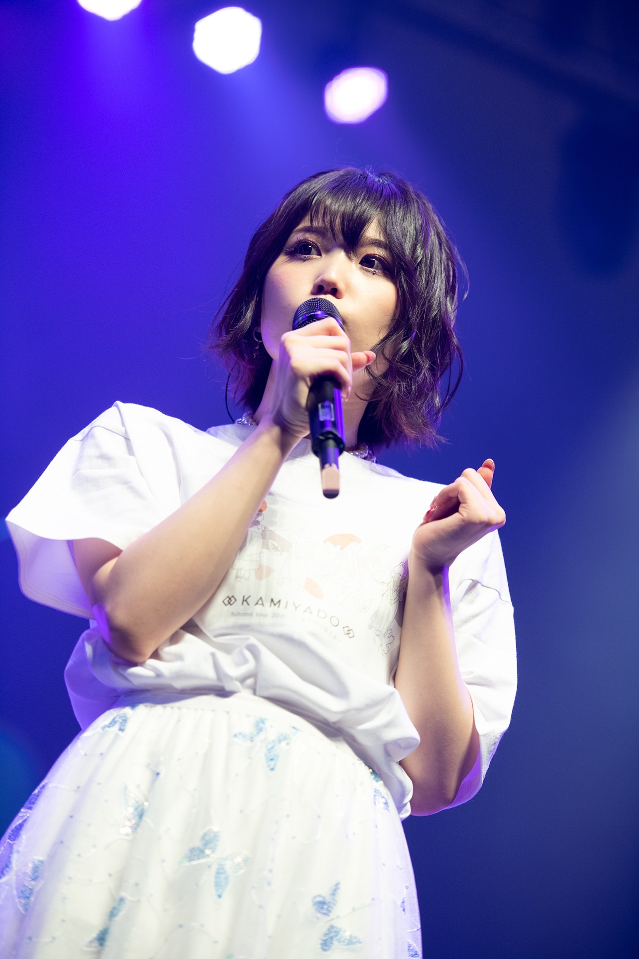 小山ひな