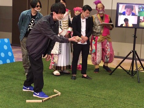 「さらば青春の光のモルック勝ったら10万円！」より (c)TOKYO MX