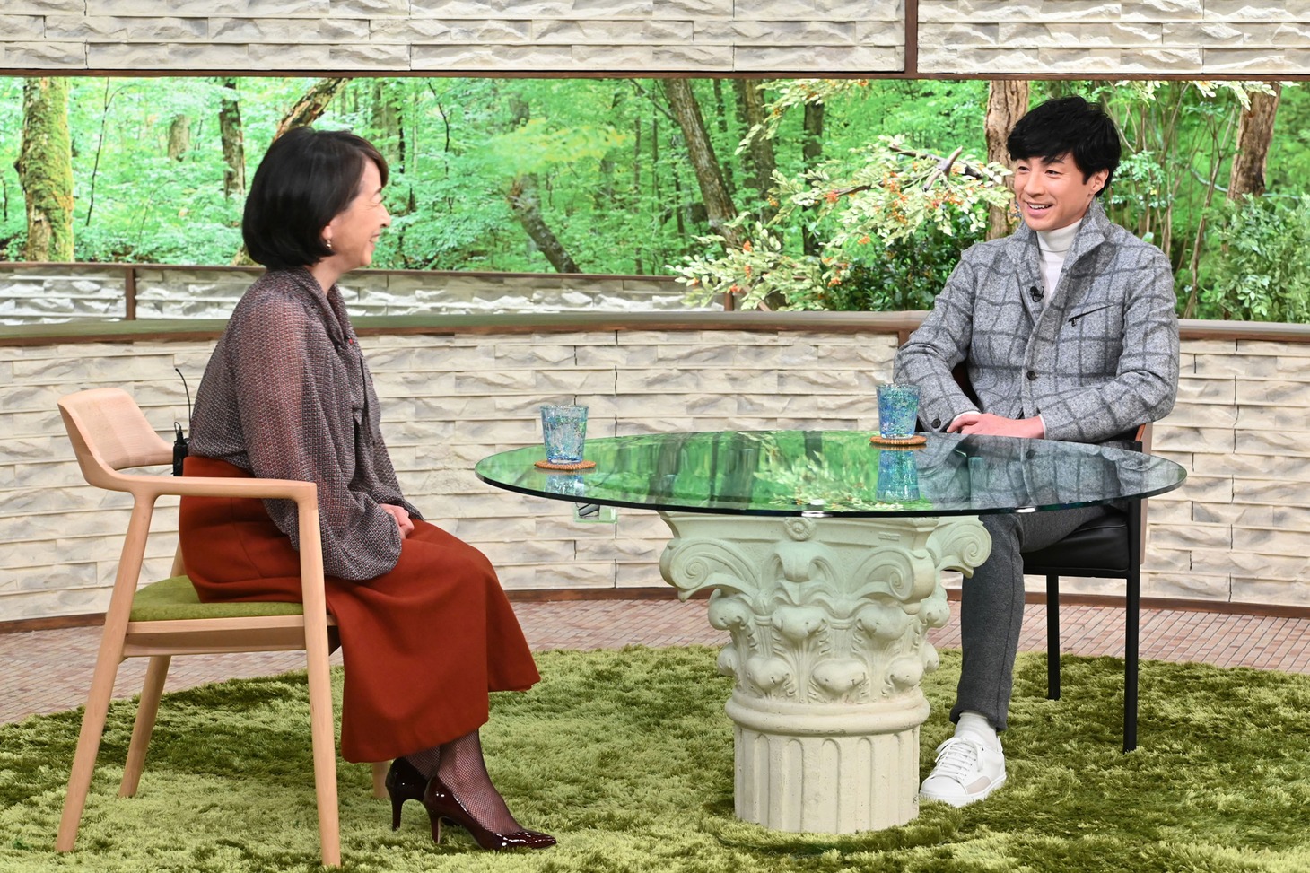 左から阿川佐和子、東山紀之。 (c)MBS