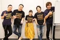 有安杏果とバンドメンバー。（写真提供：Apricot Music Records）