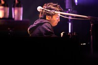 宮崎裕介（Piano）（写真提供：Apricot Music Records）