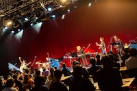 降幡愛「Ai Furihata “Trip to ORIGIN”」神奈川・Billboard Live YOKOHAMA公演の様子。