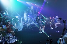 でんぱ組.inc「THE FAMILY TOUR 2020 ONLINE FINAL!!～ねぇ聞いて？宇宙を救うのはきっと……～」の様子。（撮影：チェリーマン）