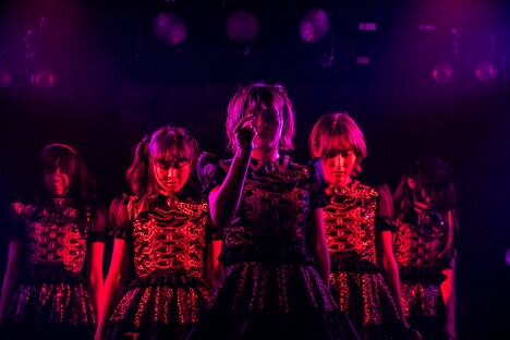 空想と妄想とキミの恋した世界「空想シークレット無銭単独公演」の様子。