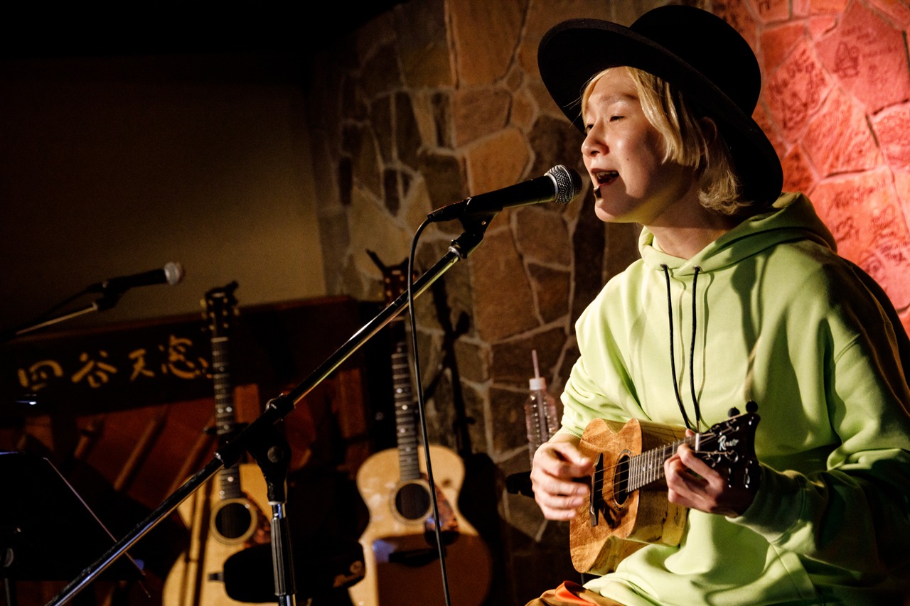 山田義孝（Vo）（Photo by nishinaga "saicho” isao）