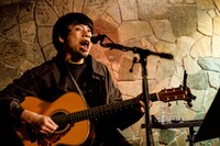 吉田結威（G, Vo）（Photo by nishinaga "saicho” isao）