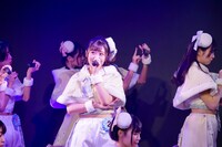 「BS11『虹マジ』Presents  定期配信公演『虹のコンキスタドール』ワンマンLIVE～大発表スペシャル～」の様子。（写真提供：KING RECORDS）