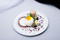 ミルクプリンと紅茶クリームのプレート（和田颯監修）