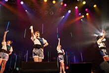 アメフラっシ「2nd Anniversary Live“ON AIR”」の様子。