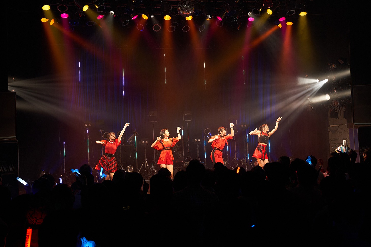 アメフラっシ「2nd Anniversary Live“ON AIR”」の様子。