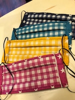 「―つしまみれレコ発ワンマン―ラッキーまみれ」来場者配布用布マスク