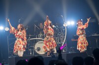「転校少女*6周年記念ワンマンライブ“Girl*s Rock”」の様子。（撮影：林晋介）