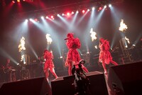 「転校少女*6周年記念ワンマンライブ“Girl*s Rock”」の様子。（撮影：林晋介）