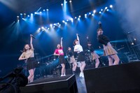 新メンバー3人を含む新体制でパフォーマンスする転校少女*。（撮影：林晋介）