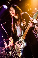 あーちゃん（G / シンガイアズ）（Photo by Masayo）