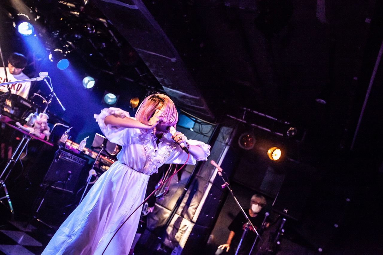 大森靖子「秘密の接触777 vol.2」の様子。（Photo by Masayo）