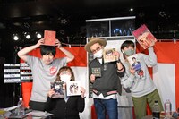 左から遠山大輔、佐野郷子、西寺郷太、しまおまほ。