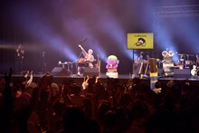 奥田民生「ひとり股旅 2020」Zepp Tokyo公演より。（Photo by Kenji Miura）