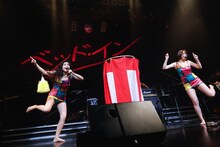 ベッド・イン（撮影：にしゆきみ）