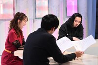 「プラチナイト『任意同行』願えますか？」より。(c)ytv