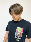 劇団EXILEの小澤さんがくれたTシャツと僕。キャラクターと髪型がまったく同じだから！ってくれました。（写真提供：RIKU）