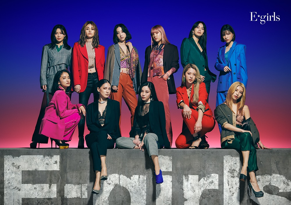 E-girls「E-girls」2枚組CD+2枚組DVDジャケット