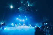 サカナクション「SAKANAQUARIUM 光 ONLINE」の様子。（撮影：横山マサト）