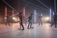 東京スカパラダイスオーケストラ「ALMIGHTY～仮面の約束 feat.川上洋平」ミュージックビデオのメイキングカット。(c)2020 石森プロ・テレビ朝日・ADK EM・東映