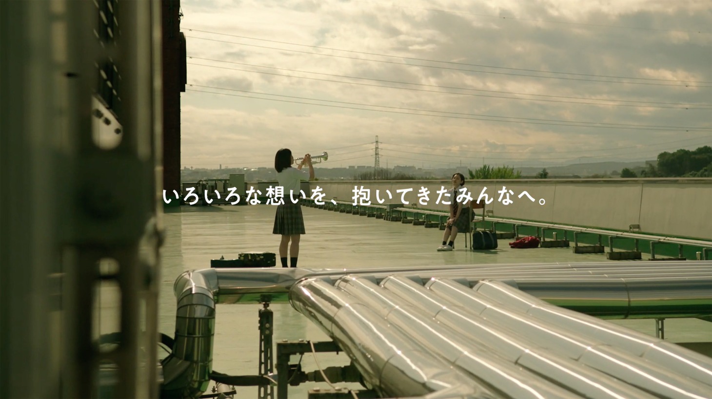 NTTドコモのテレビCM「先生からみんなへ」編より。