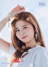 NiziU×タワーレコードコラボキャンペーンポスターデザイン（RIKU Ver.）
