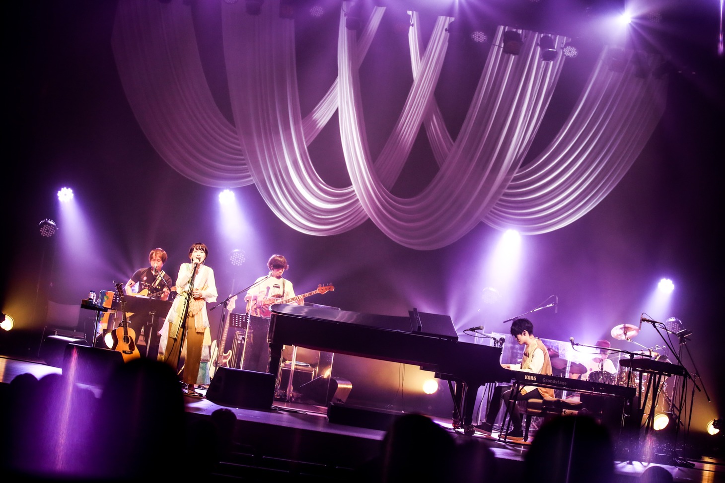 コアラモード．「We Are Coalamode.!!2020～こりゃどーもフェスタ～」の様子。（撮影：新倉映見）