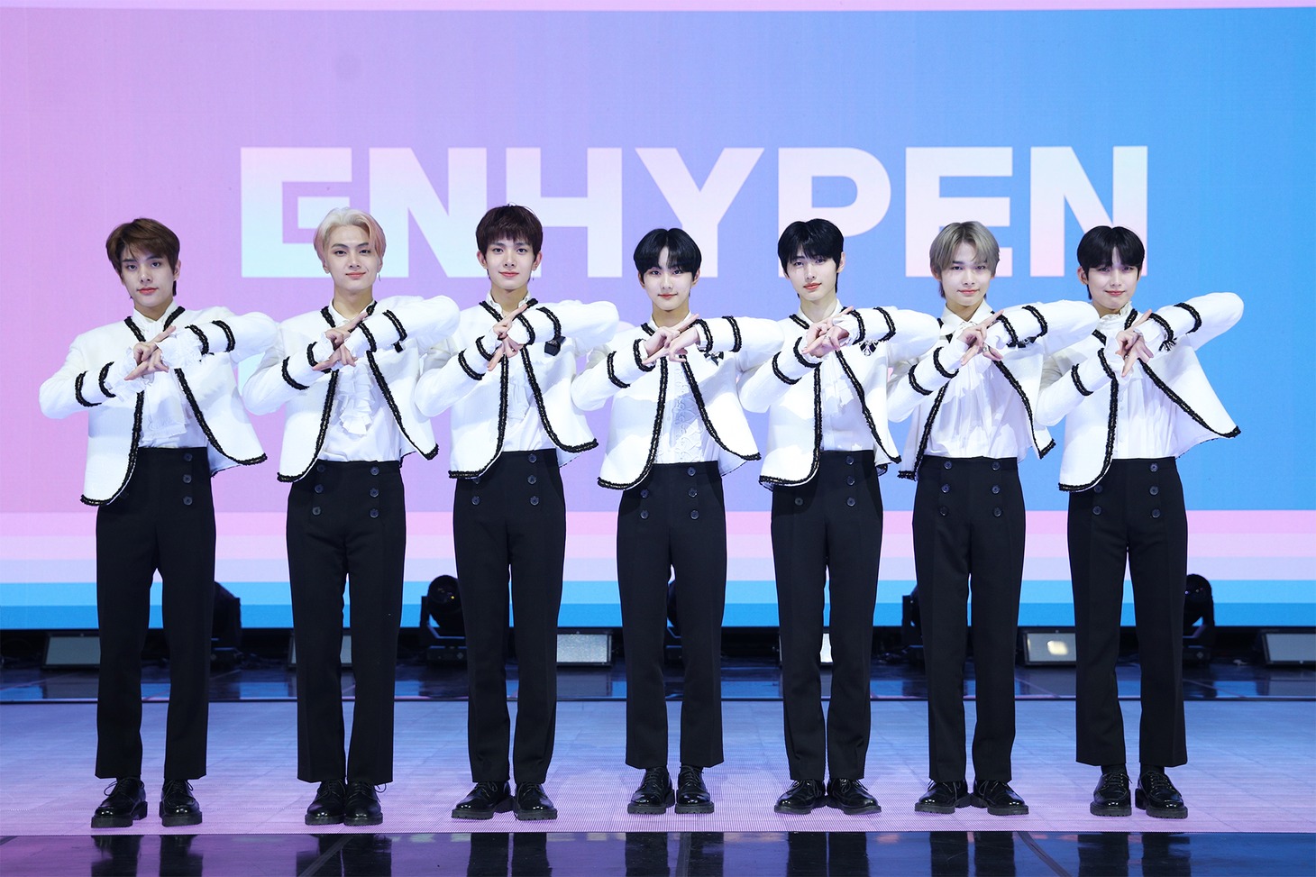 ENHYPEN（写真提供：BELIFT LAB）