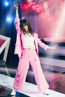 佐々木彩夏（撮影：上飯坂一）