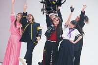 ももいろクローバーZ「PLAY!」の様子。（撮影：上飯坂一）