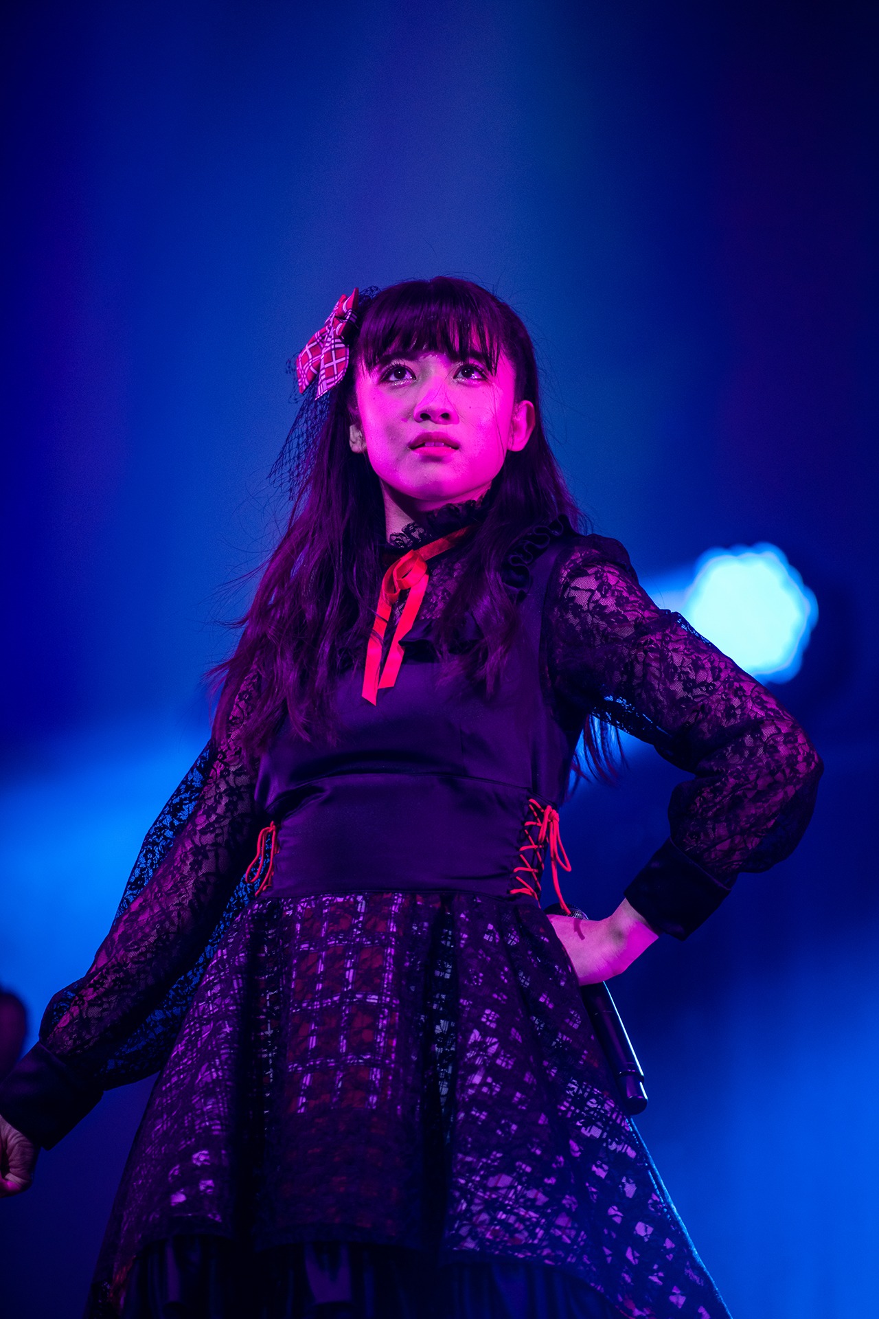 新井ひとみ