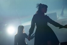 「東京女子流 10th Anniversary Live～＊キミニオクル＊～」の様子。